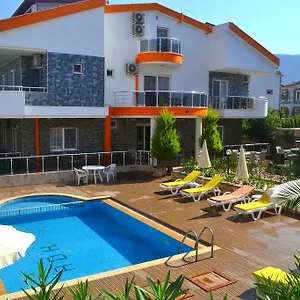 Oda ve Kahvaltı Rose Garden Boutique, Akbük